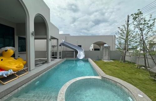 Cha-am Villa | บ้านรุ่งเรือง88 พูลวิลล่าชะอำ