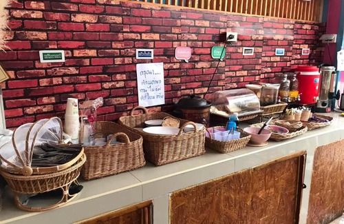 Koh Lan Hotel | บ้านเนวี่ เกาะล้าน