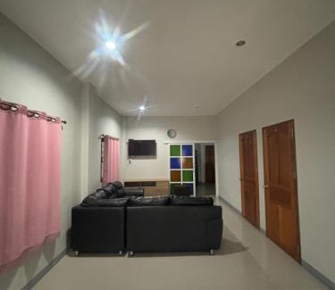 Mae Sot Apartment | บ้านแม่กุสบาย