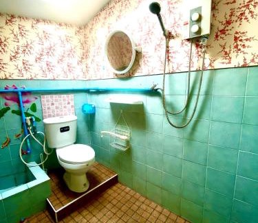 Ko Sichang House | สีชังสมายด์
