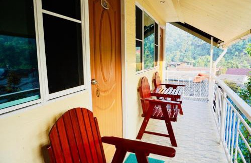 Thong Pha Phum House | อีต่องโฮมสเตย์