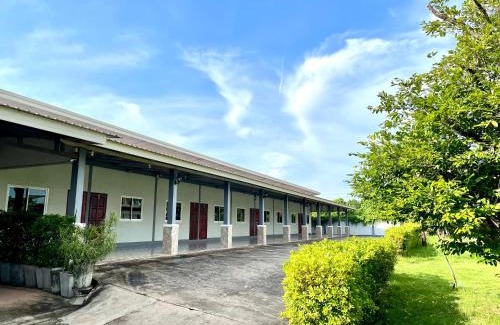 Tha Bo Hotel | โรงแรมสบายดีรีสอร์ท