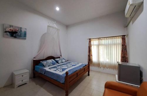 Kanchanaburi House | โรสชาเลต์ Rose Chalet