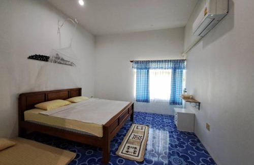 Kanchanaburi House | โรสชาเลต์ Rose Chalet