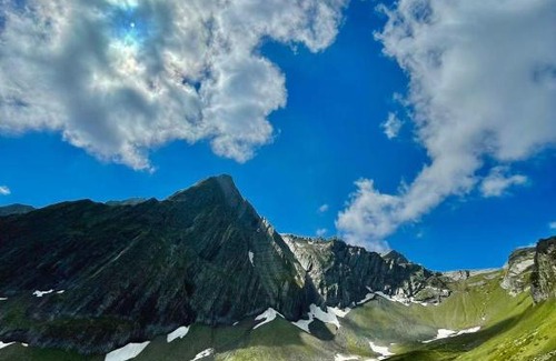 Glola Apartment | რაჭა & ტურბაზა