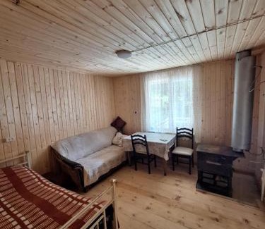 Khulo House | საოჯახო სასტუმრო,ოდა ხიხანთან'