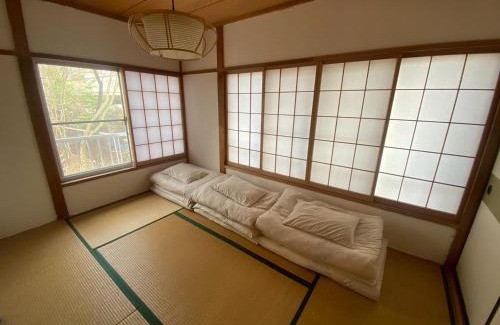 Tsumagoi House | ど宿屋 doyadoya