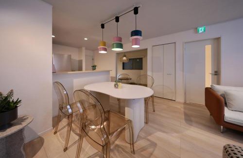 Azama House | クリスタル別荘南城