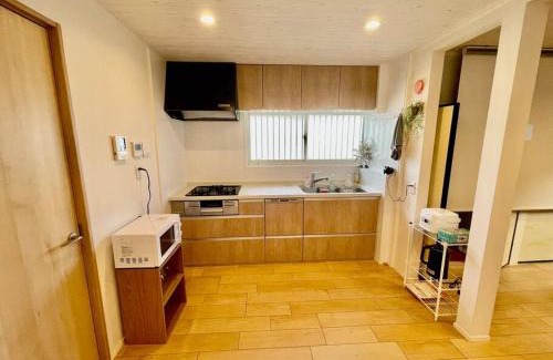 Fushimi Ski Chalet | ゲストハウス宮の軒-稲荷参道前 3-Floor Family House, four living room, washmachine, 2 toilet, project, big supermarket nearby