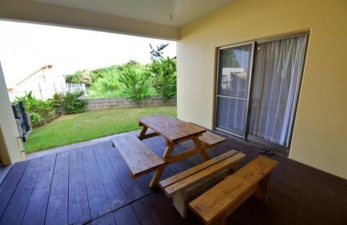 Chinen-son Apartment | ラリッサ ヴィラ ウランバル