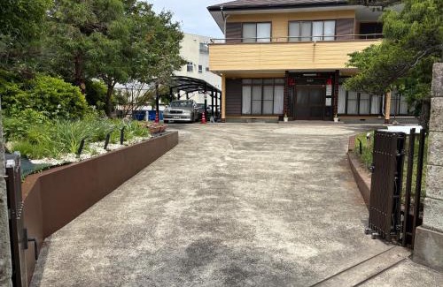 Mito House | 一棟貸しの宿 貸別荘 水戸ハウス Vacation Rental Mito House! Location is 1-2-55 Kanemachi Ibaraki Prefecture 場所は茨城県水戸市金町1-2-55です 玄関横のキーボックスの暗証番号はご予約後に宿からのメッセージ欄にてご確認下さい