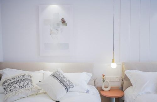 Pudong Bed & Breakfast | 上海一品艺景民宿