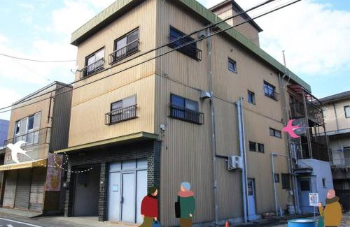 Tsurugi-cho House | 上田屋 半田館