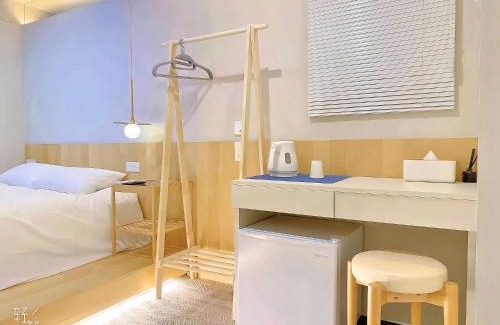 Yushima Hotel | 东京上野超级中心 设计师房间Yboe 上野公园3分钟 车站1分钟 超级繁华 免费wifi 戴森吹风