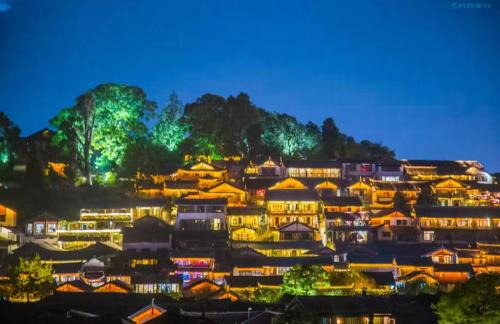 Dayan Old Town House | 丽江古城御府庭院客栈