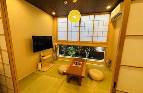 Kujo Villa | 九条 向日葵-himari