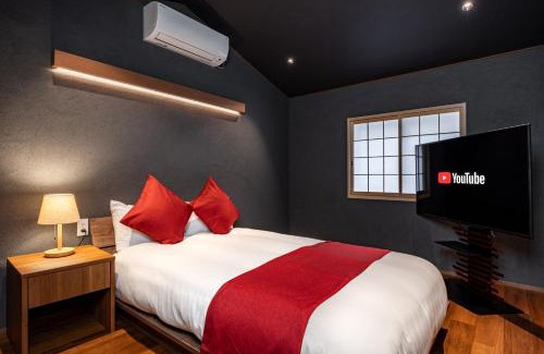 Tenmabashi Apartment | 八人-Yatari-