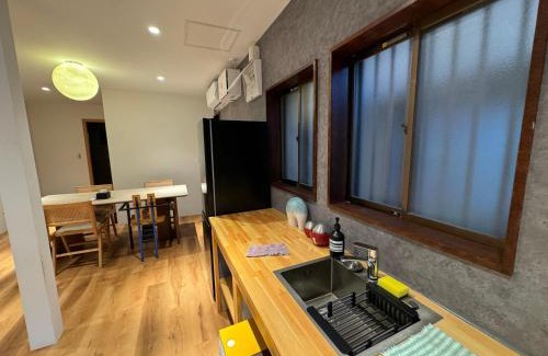 Hakone House | 凛の宿 元箱根港や海賊船乗り場 芦ノ湖観光スポット便利な立地