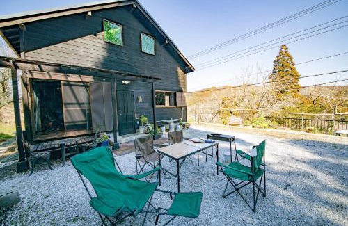 Kobata House | 千葉の静かな山の中の貸切コテージ 鴨川コテージ