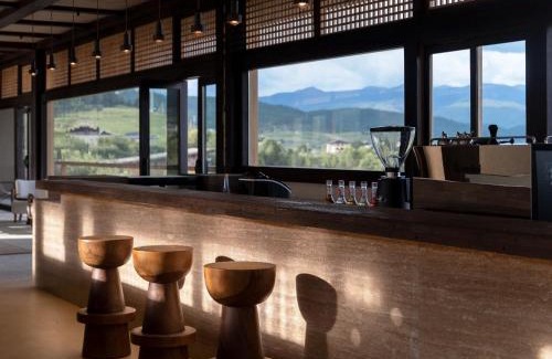 Shangri-La Hotel | 半渡-安那达野奢酒店-香格里拉店