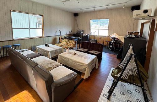 Nakahechi House | 古道の都