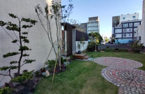 Hengchun Old Town Villa | 后花園 The Backyard Villa