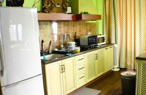 Anping Bed & Breakfast | 安平小洋房 烤肉 寵物友善包棟Villa 免費停車