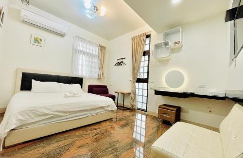 Wujie House | 宜蘭包棟民宿 安娜貝絲 獨棟l KTV唱到飽l電動麻將l全套廚房l看電影l遊戲機l 烤肉BBQ l國旅卡特約