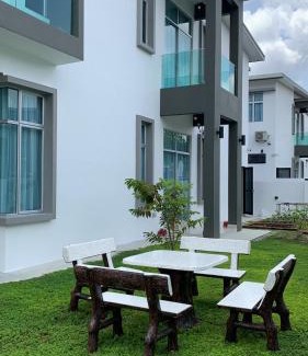 Sri Gading House | 家好月圆 Sweet Home