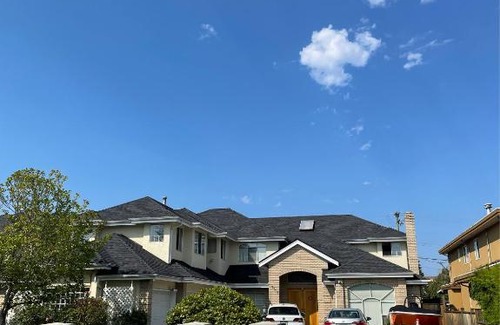 Steveston House | 小七旅馆