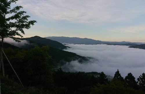 Kumakogen Apartment | 山の上の古民家一軒貸し