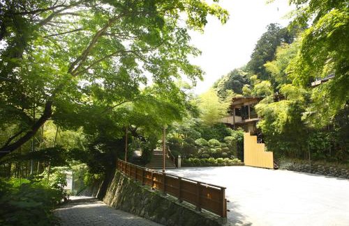 Tounosawa Hotel | 山の茶屋