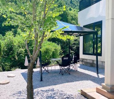 Hanno House | 川辺-kawabe 悠- 川遊び-BBQ