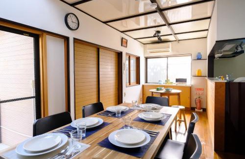 Nanasawa Onsen Villa | 平塚駅3分 無料駐車場付き 鎌倉 横浜 湘南観光に便利! Villa Hiratsuka ツバメキタル-Vacation Stay