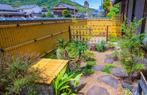 Shozu-gun Villa | 忠大