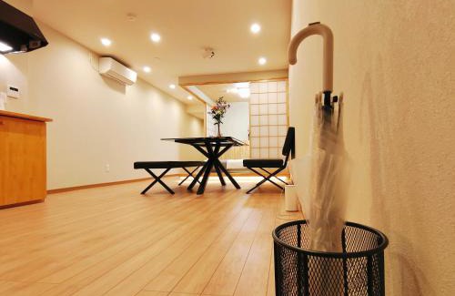 Nagawa House | 慧橋日本 Spa Resort Tenga 386m全新日式別墅関西機場直達天下茶屋駅3分鐘難波黑門市場道頓堀心齋橋通天閣直達 8人3間睡房5張床2間浴室