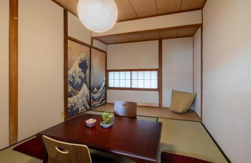 Yachiyo Apartment | 成田空港直通 和風一軒家 75平米 11名まで 駅徒歩11分