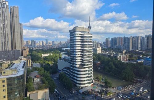 Chengdu City Centre Apartment | 成都云漫松间民宿