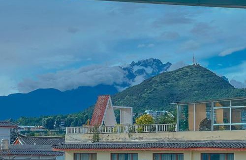 Dayan Old Town House | 木心居南门机场大巴店Muxin INN