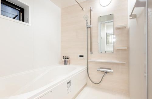 Taito Apartment | 根岸戸建て
