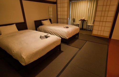 Gero Onsen Hotel | 桜 River Side Stay下呂温泉