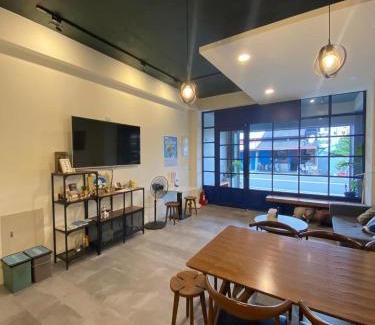 Guanshan Bed & Breakfast | 樸宿民宿