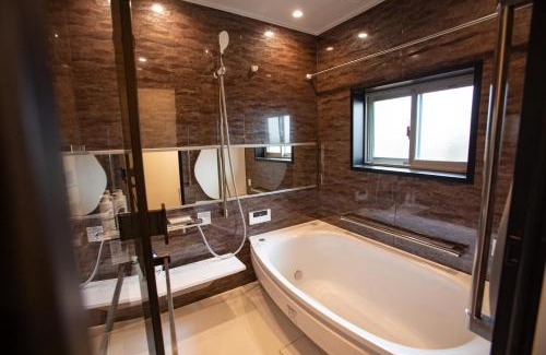 Aira House | 洋宿 Hiroi Yado