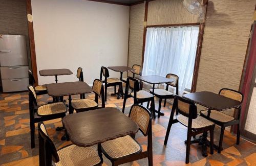 Kakisaki House | 海豚自由 イルカフリー Free dolphin