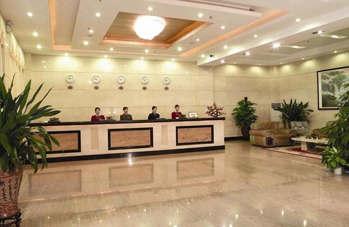 Shajing Hotel | 深圳机场地中海酒店