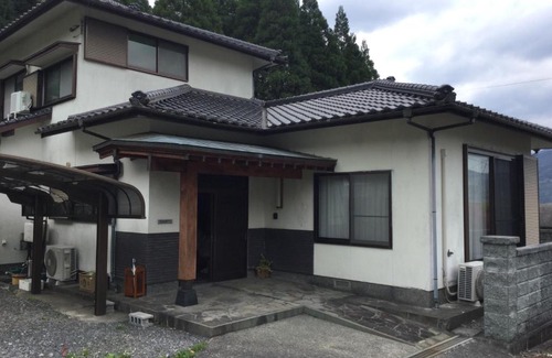 Yufuin Onsen House | 湯布院月灯り