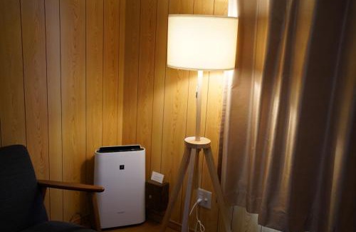 Sakaide Apartment | 瀬戸内ハウス 疲れを癒す木のお家 バス停より徒歩3分 Free WIFI 無料駐車場