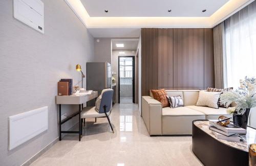 Central Business District Apartment | 福田岗厦轻奢行政公寓