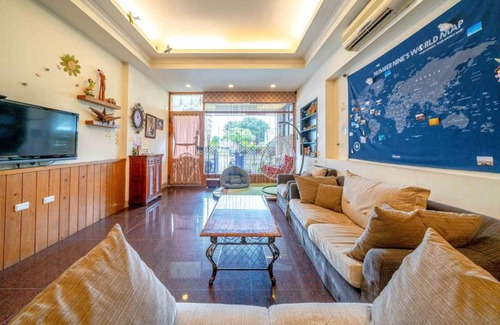 Hualien City Centre House | 站前9號民宿