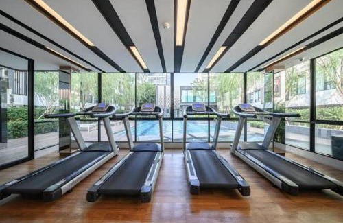 Khlong Toei Apartment | 素坤逸50巷一房一厅免费Wi-Fi简单安静可做饭交通方便